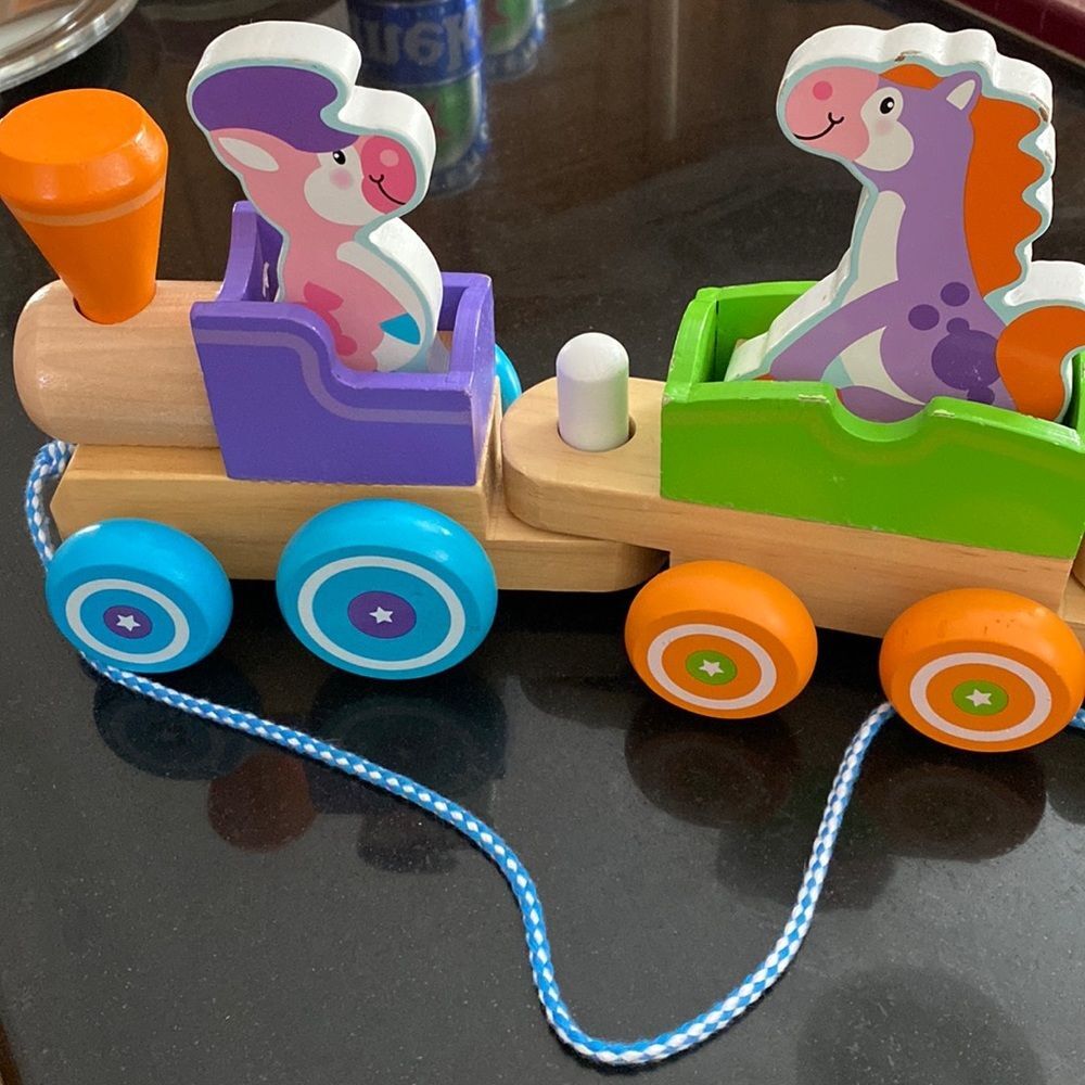 Melissa and Doug first play wooden rocking Farm animals pull train 6 pie…